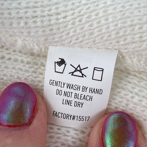 Adidas Originals Trefoil White Womens Fit Knit Beanie - Picture 7 of 11